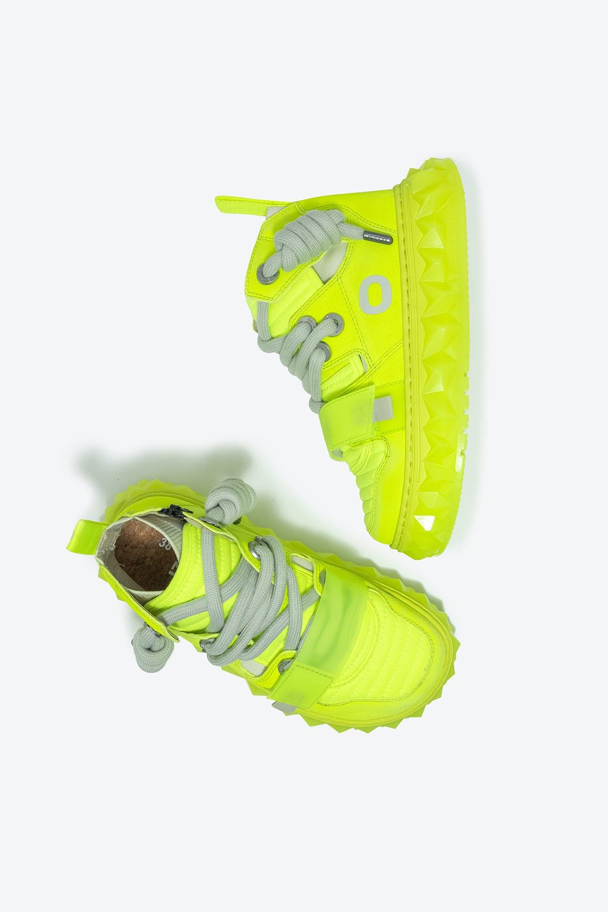MIXCE Unisex High Top Sneakers For Women And Men - Oetziceman
