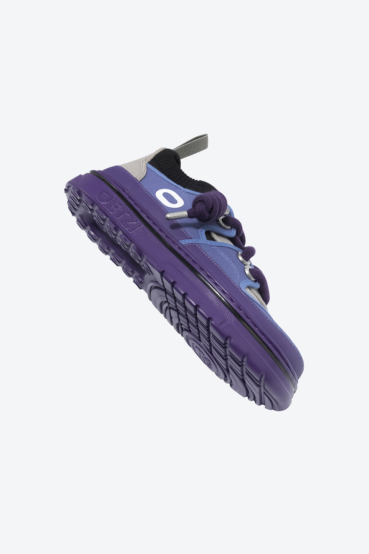 OETZIight Unisex Sneakers | Footwear | Designer Shoes - Oetziceman