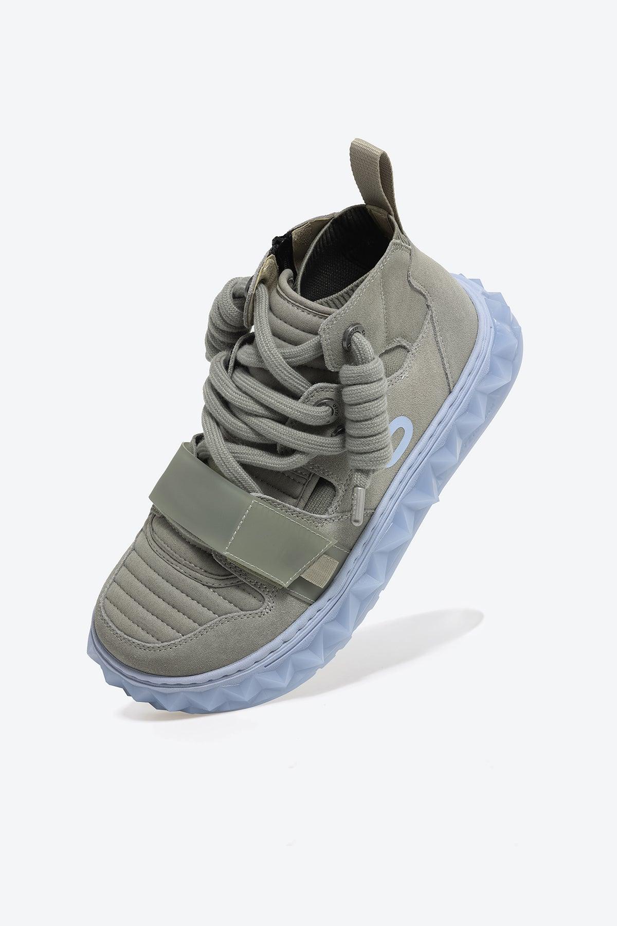 MIXCE Unisex High Top Sneakers For Women And Men - Oetziceman