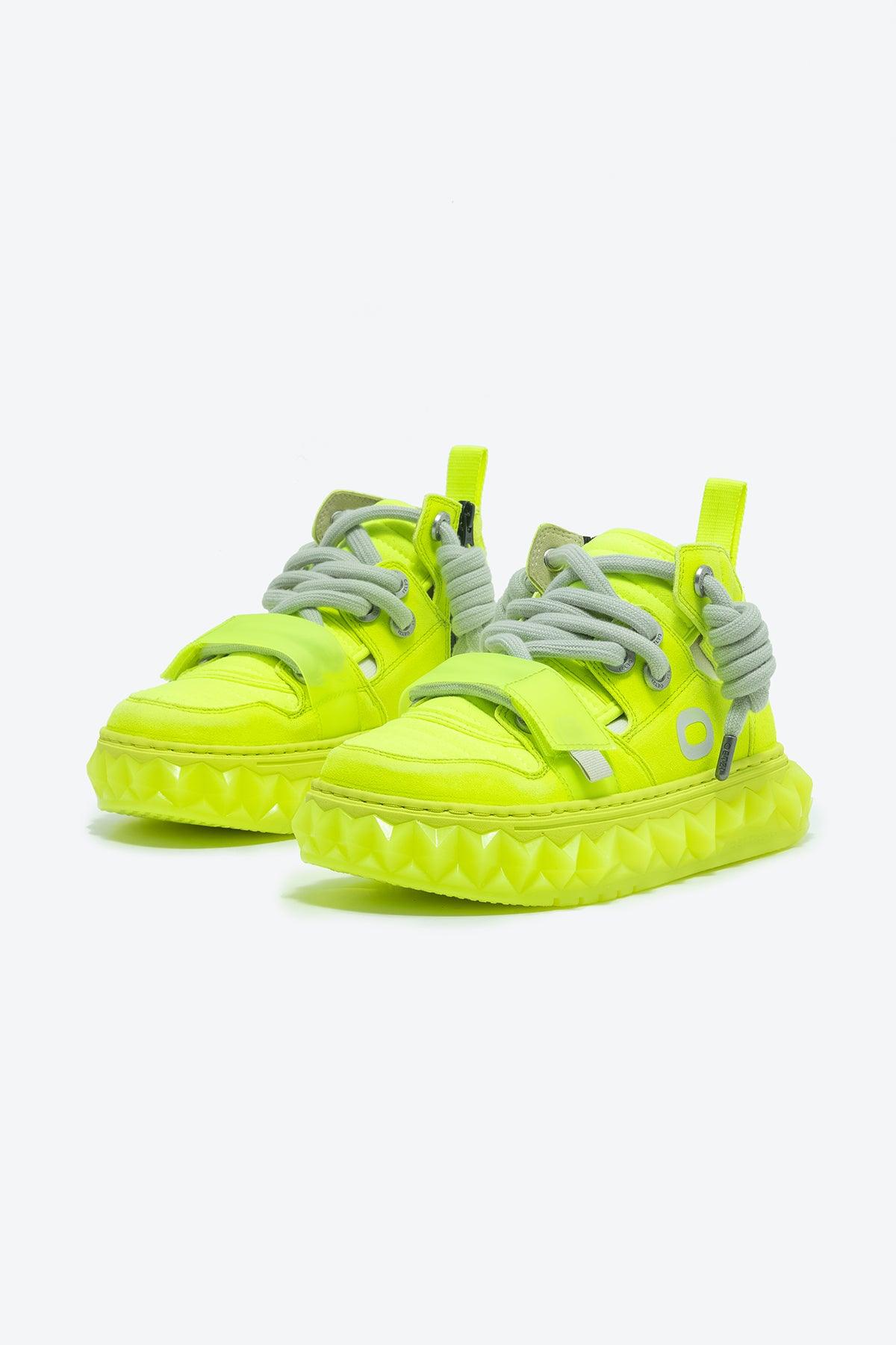 MIXCE Unisex High Top Sneakers For Women And Men - Oetziceman