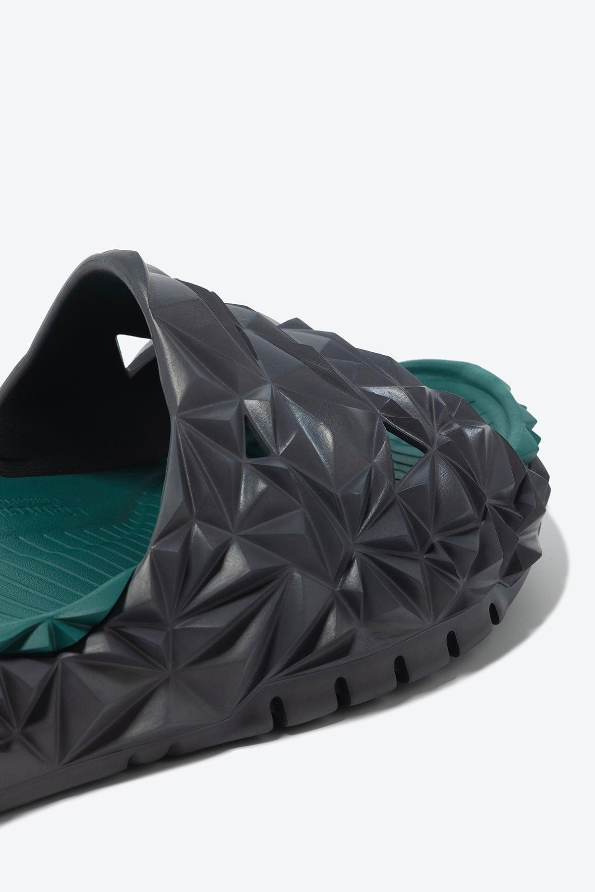 OETZI Icelippers - Dark Grey Green - Oetziceman