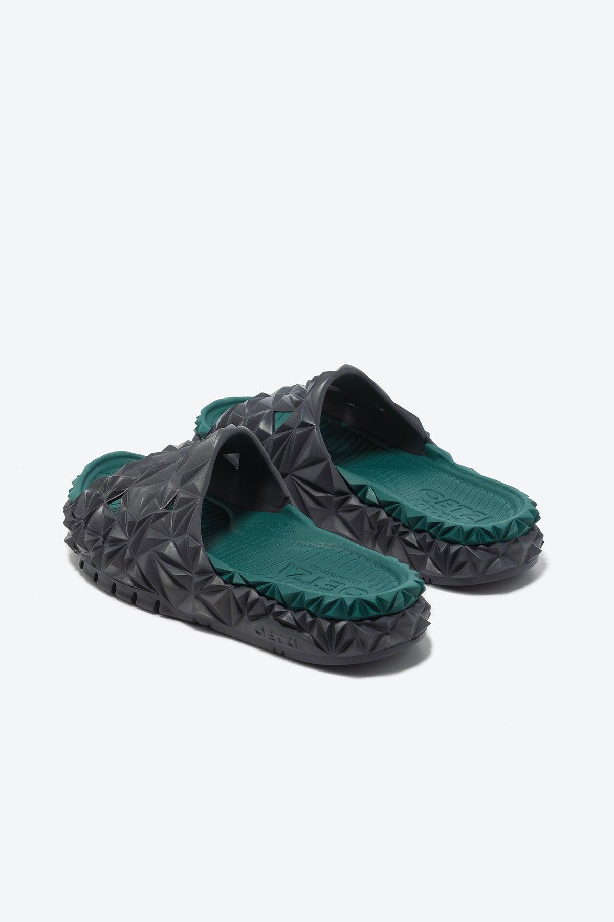 OETZI Icelippers - Dark Grey Green - Oetziceman