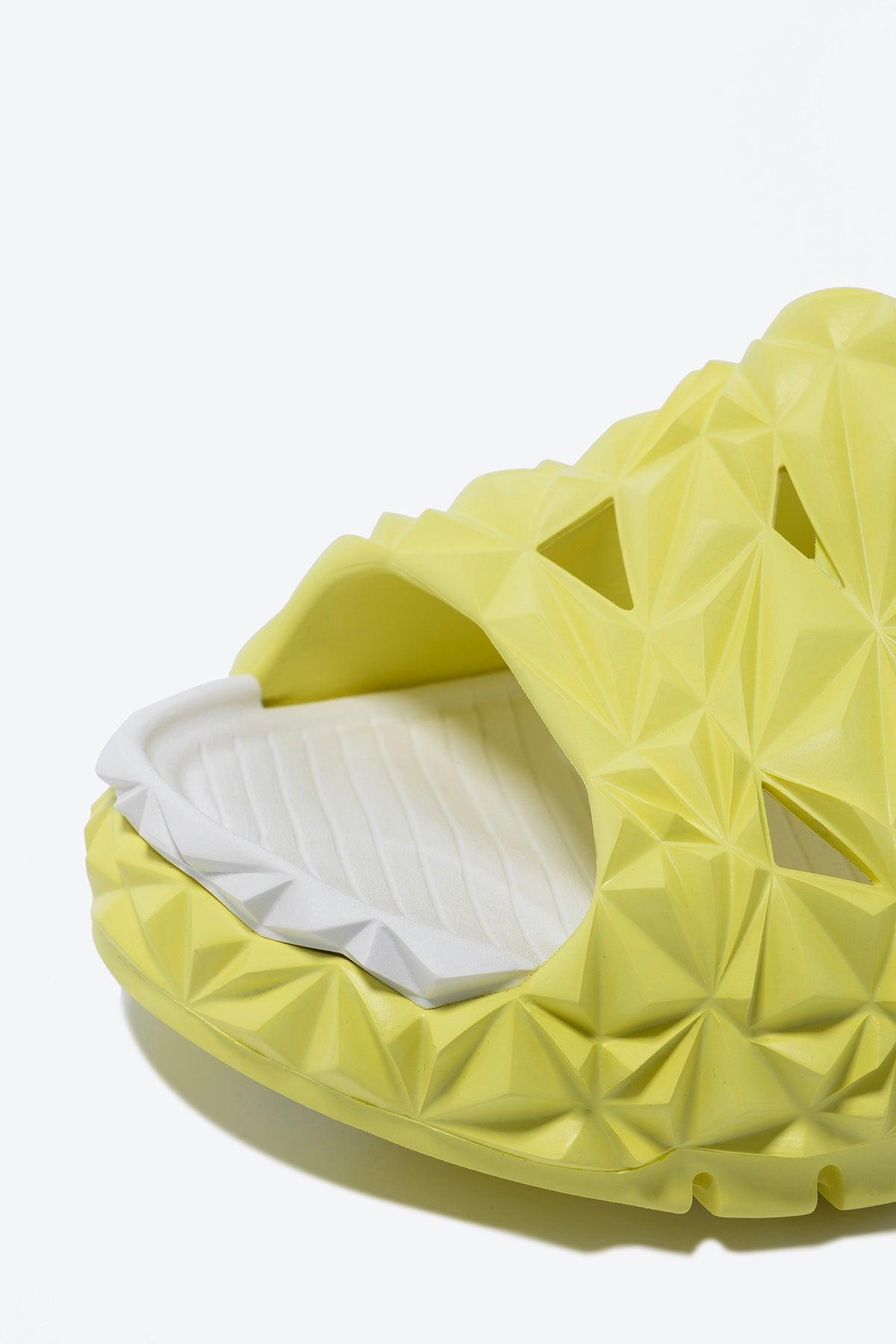 OETZI Icelippers - Yellow White - Oetziceman