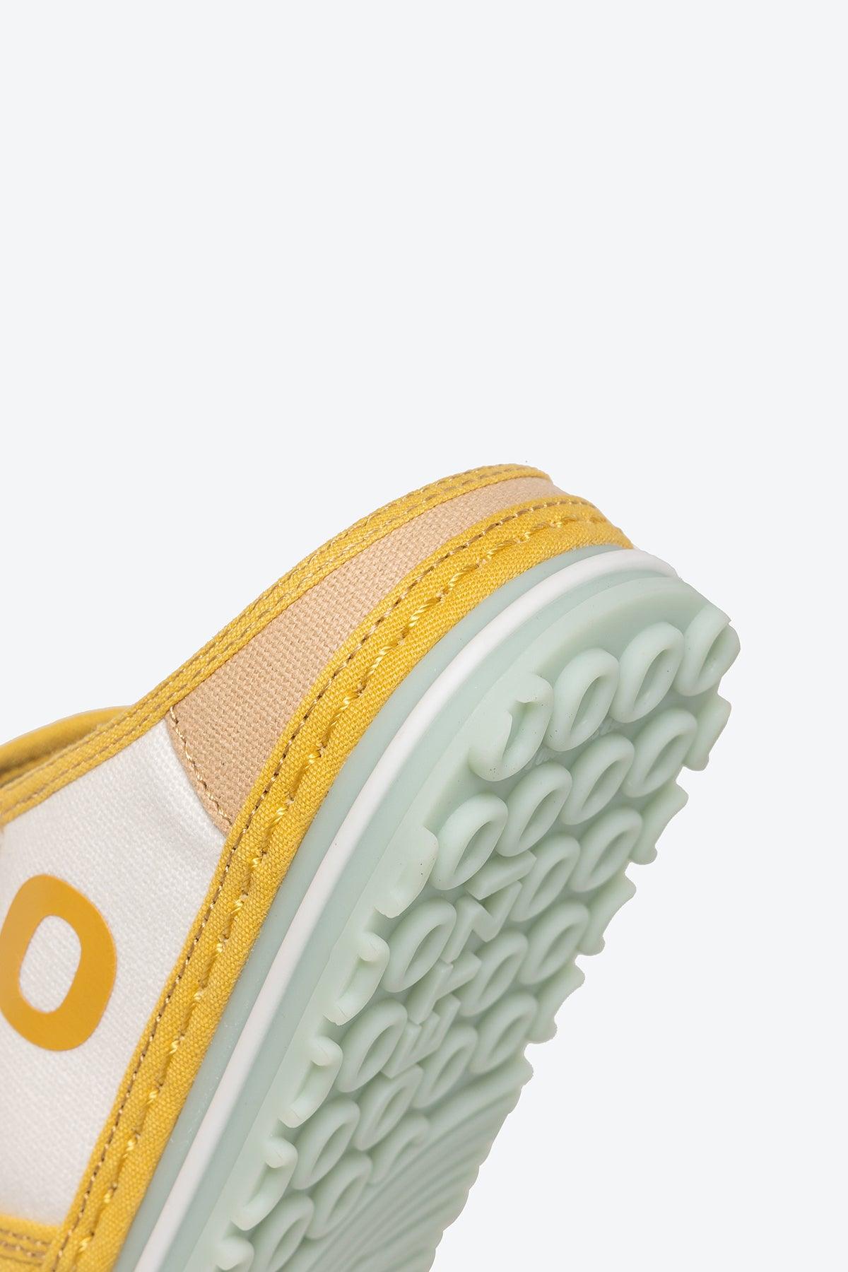 OETZICon Unisex Sneakers For Women And Men - Oetziceman