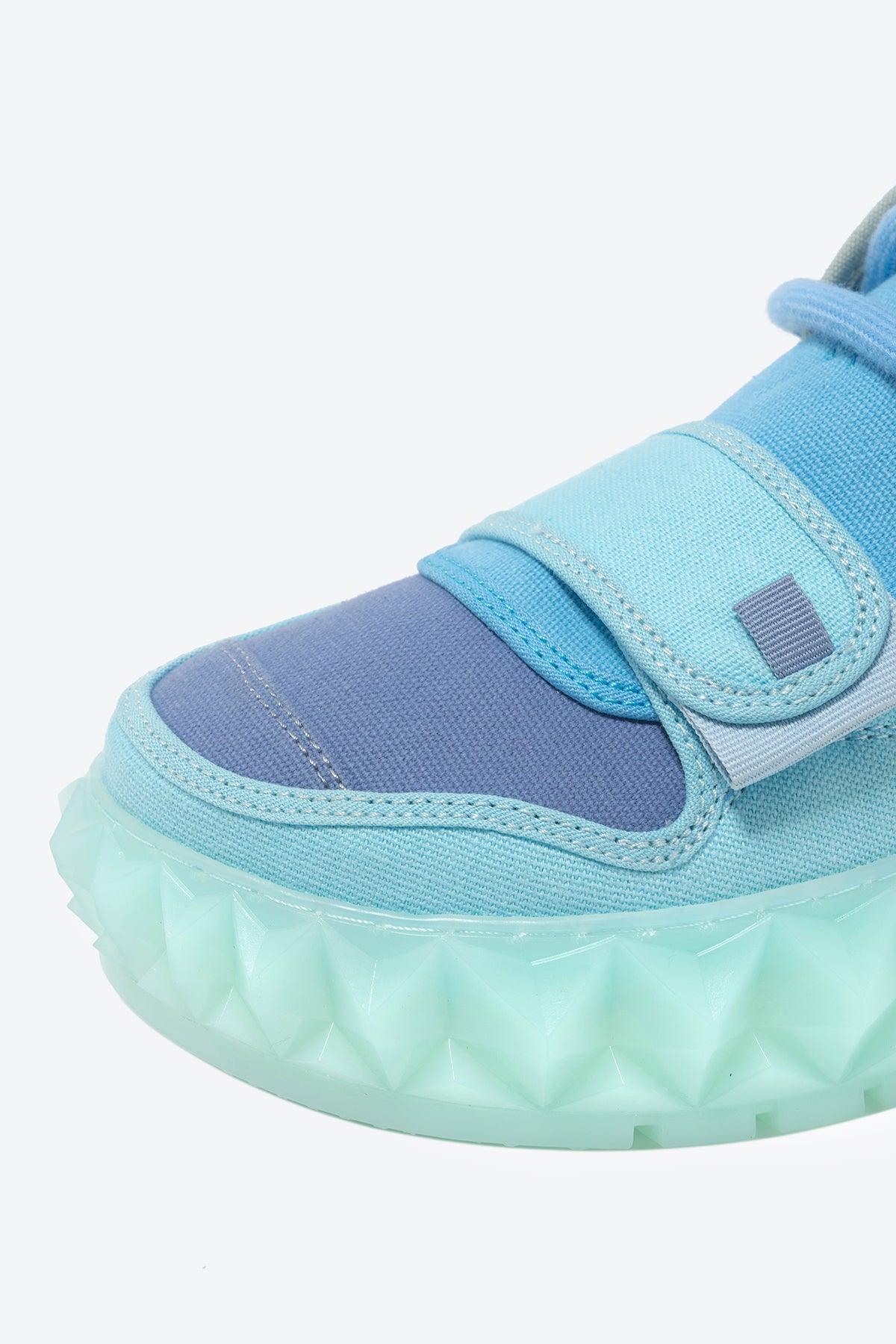 The Maxi - Oetziceman