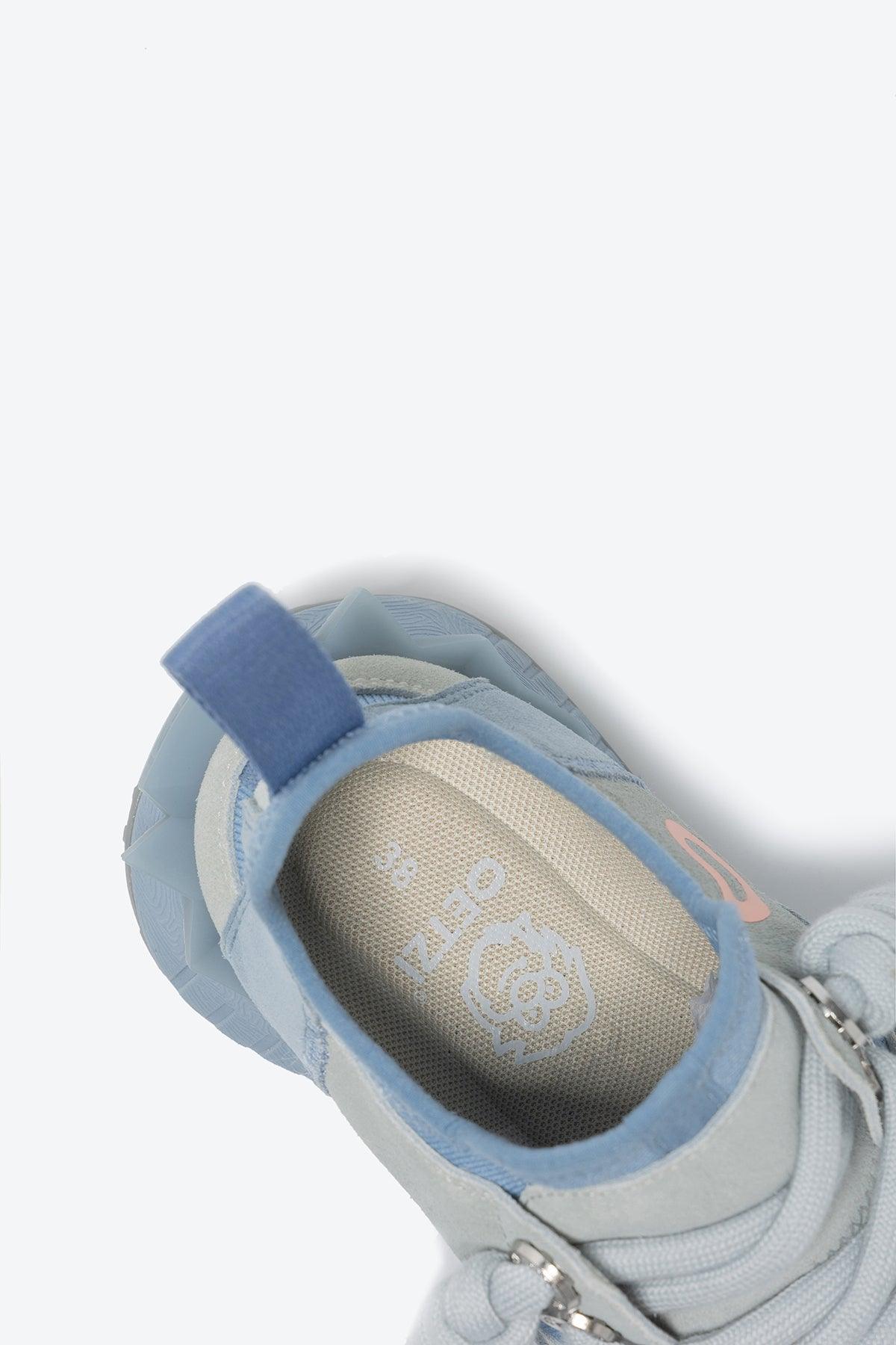 The Sassy - Oetziceman