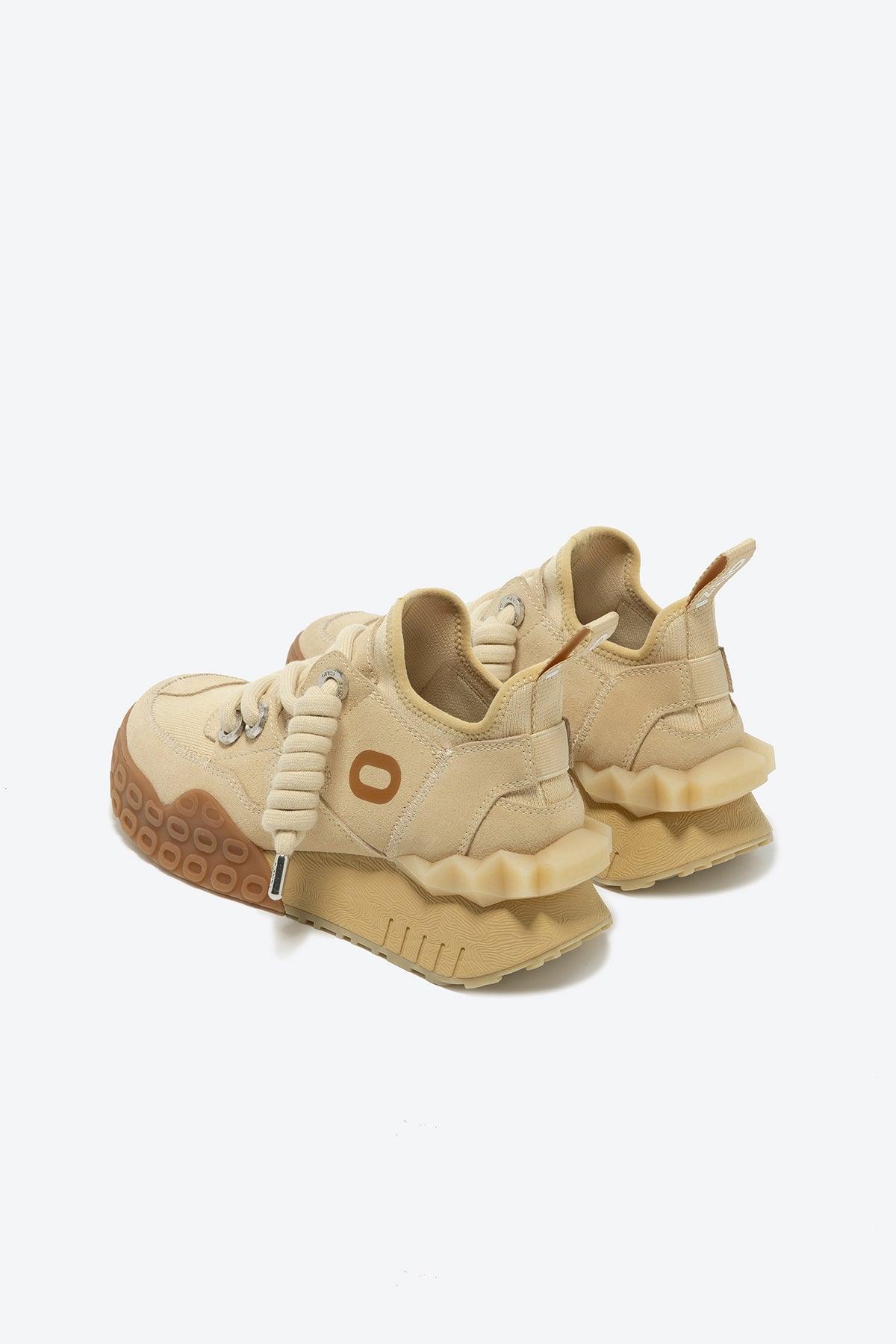 The Sassy - Oetziceman