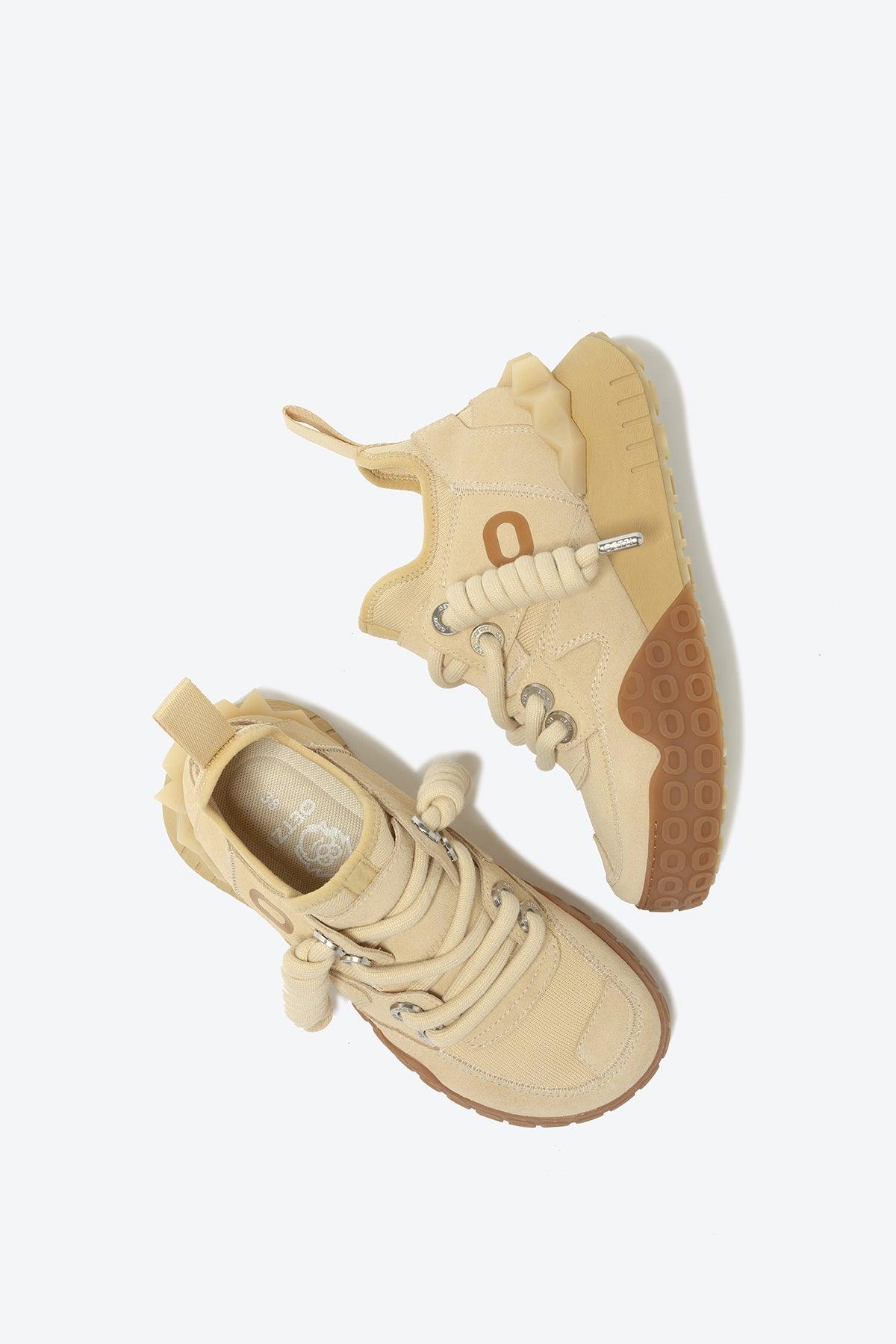 The Sassy - Oetziceman