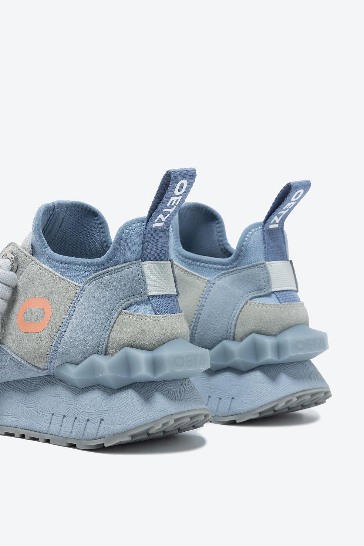 The Sassy - Oetziceman