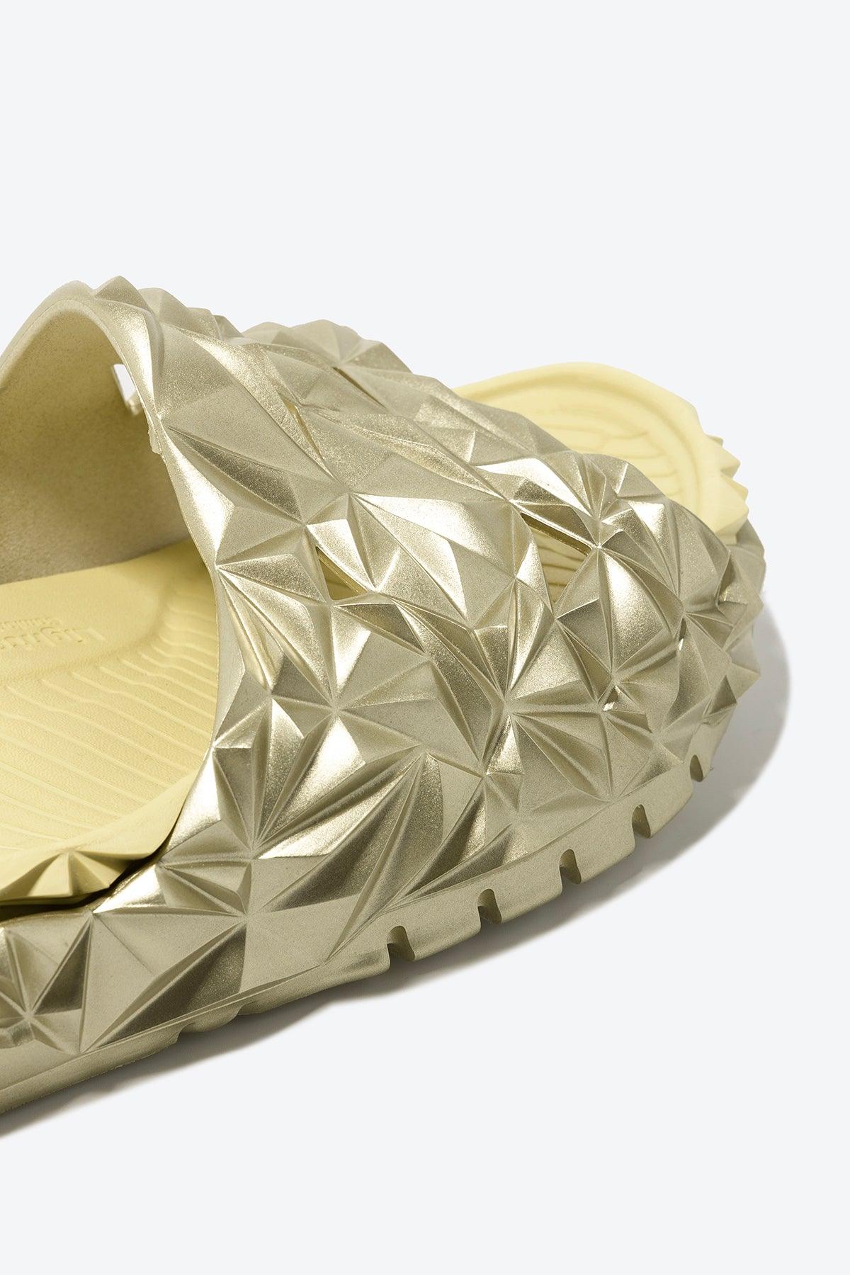 The Slide - Oetziceman