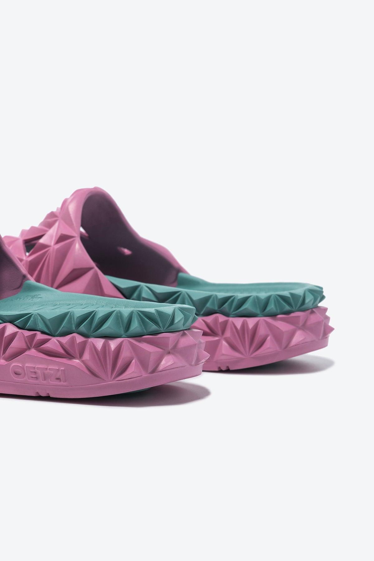 The Slide - Oetziceman