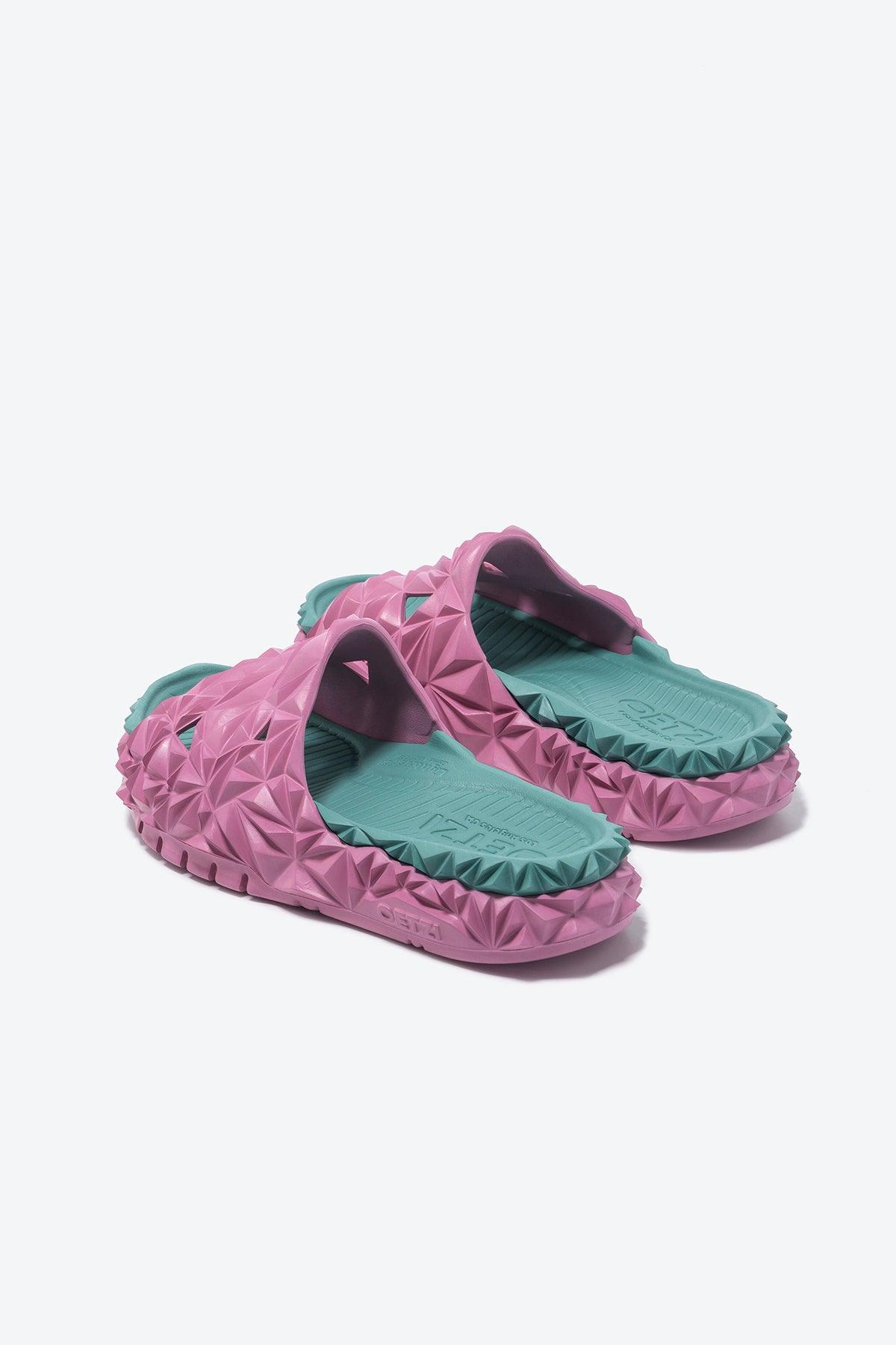 The Slide - Oetziceman