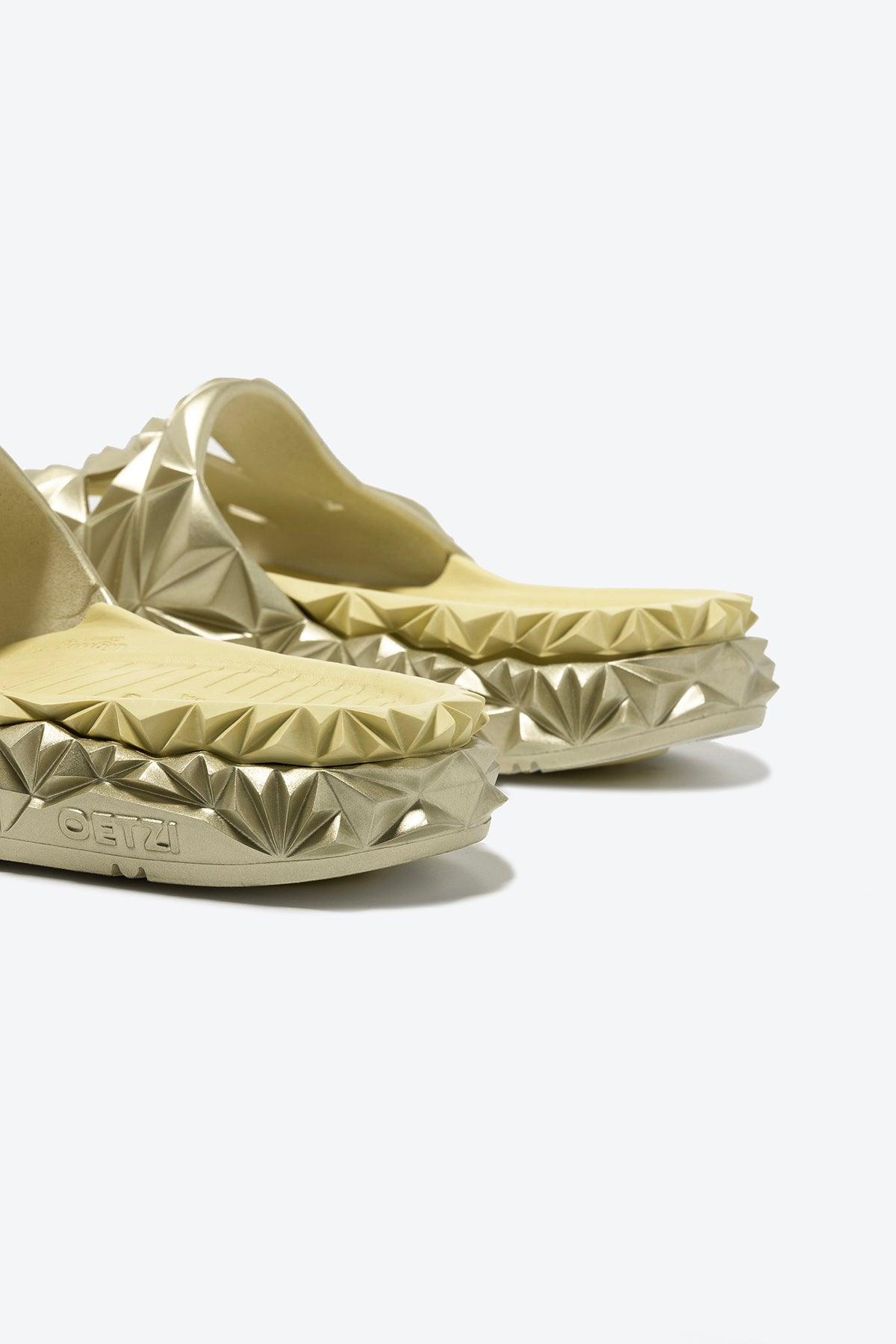 The Slide - Oetziceman