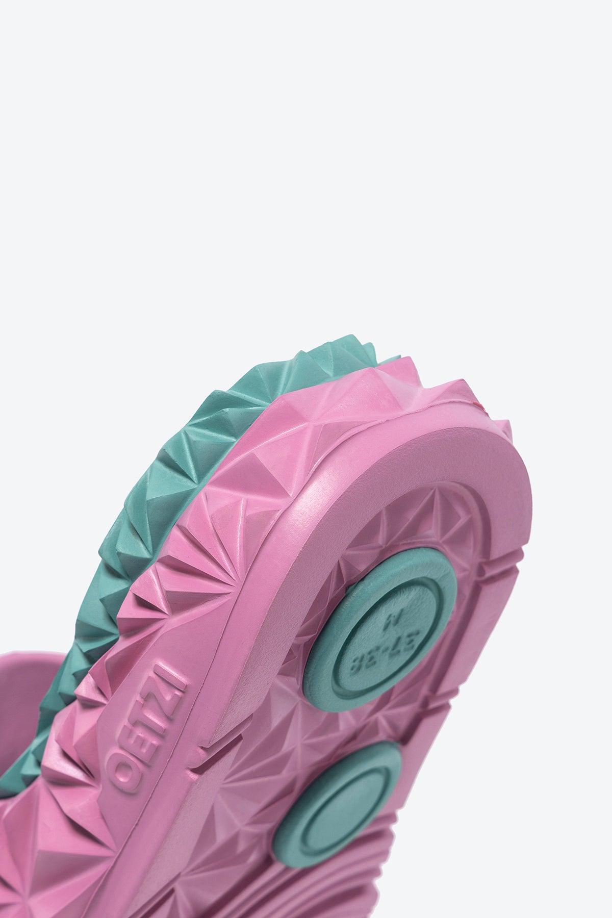 The Slide - Oetziceman