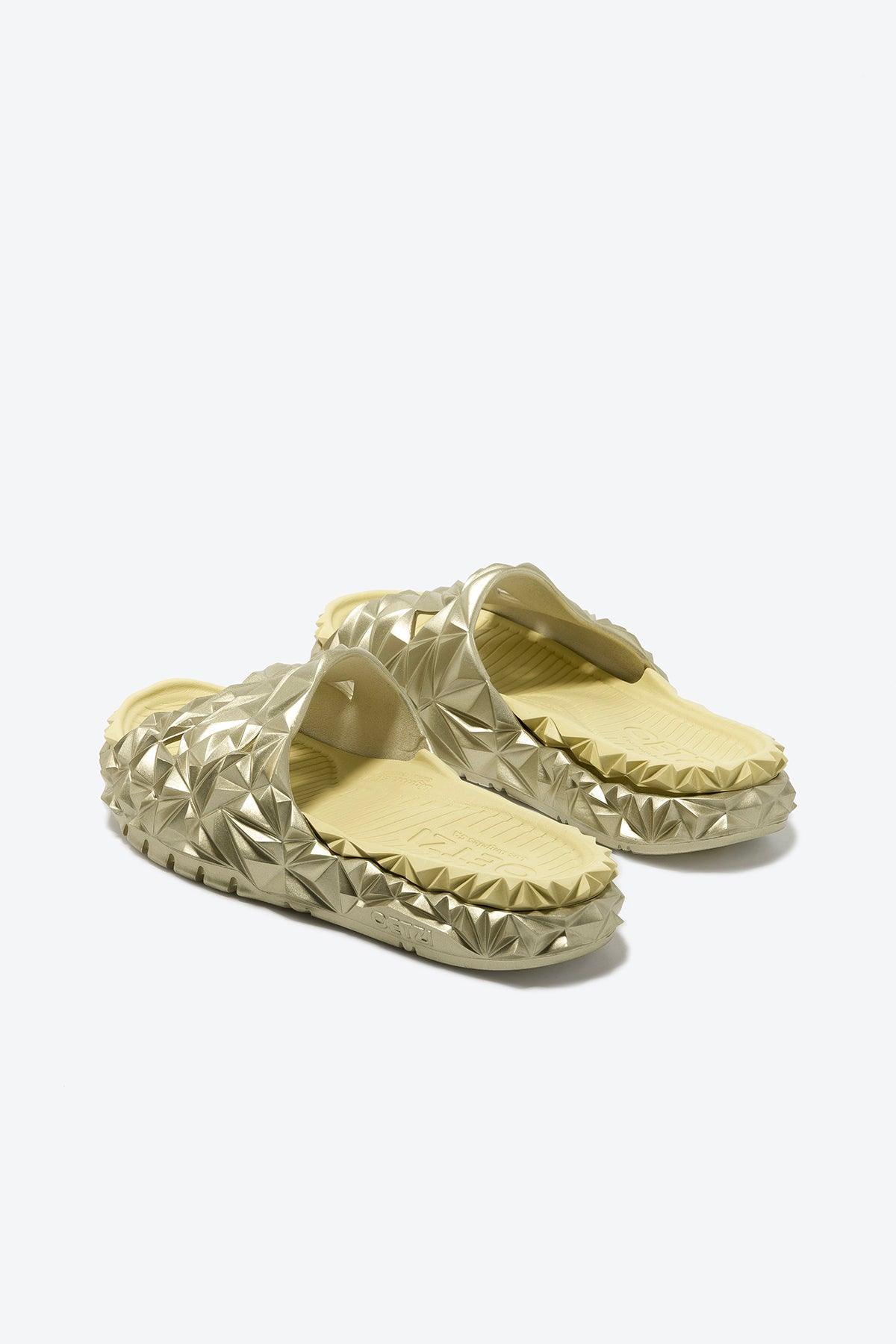 The Slide - Oetziceman