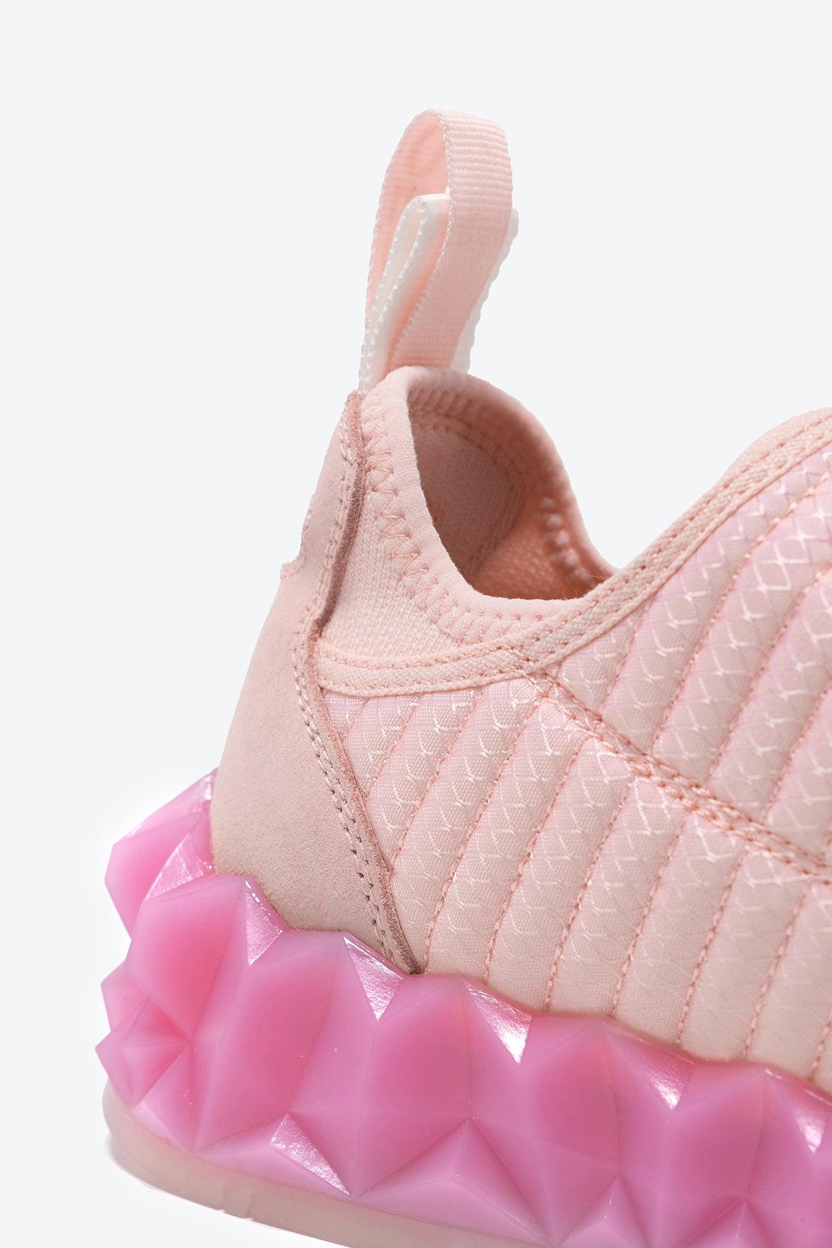 The Suzy B - Oetziceman