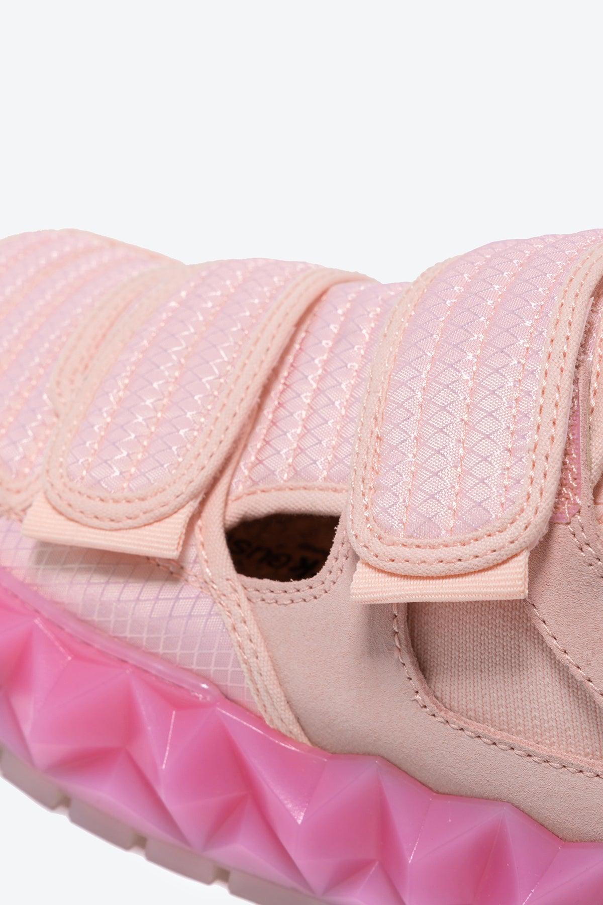 The Suzy B - Oetziceman