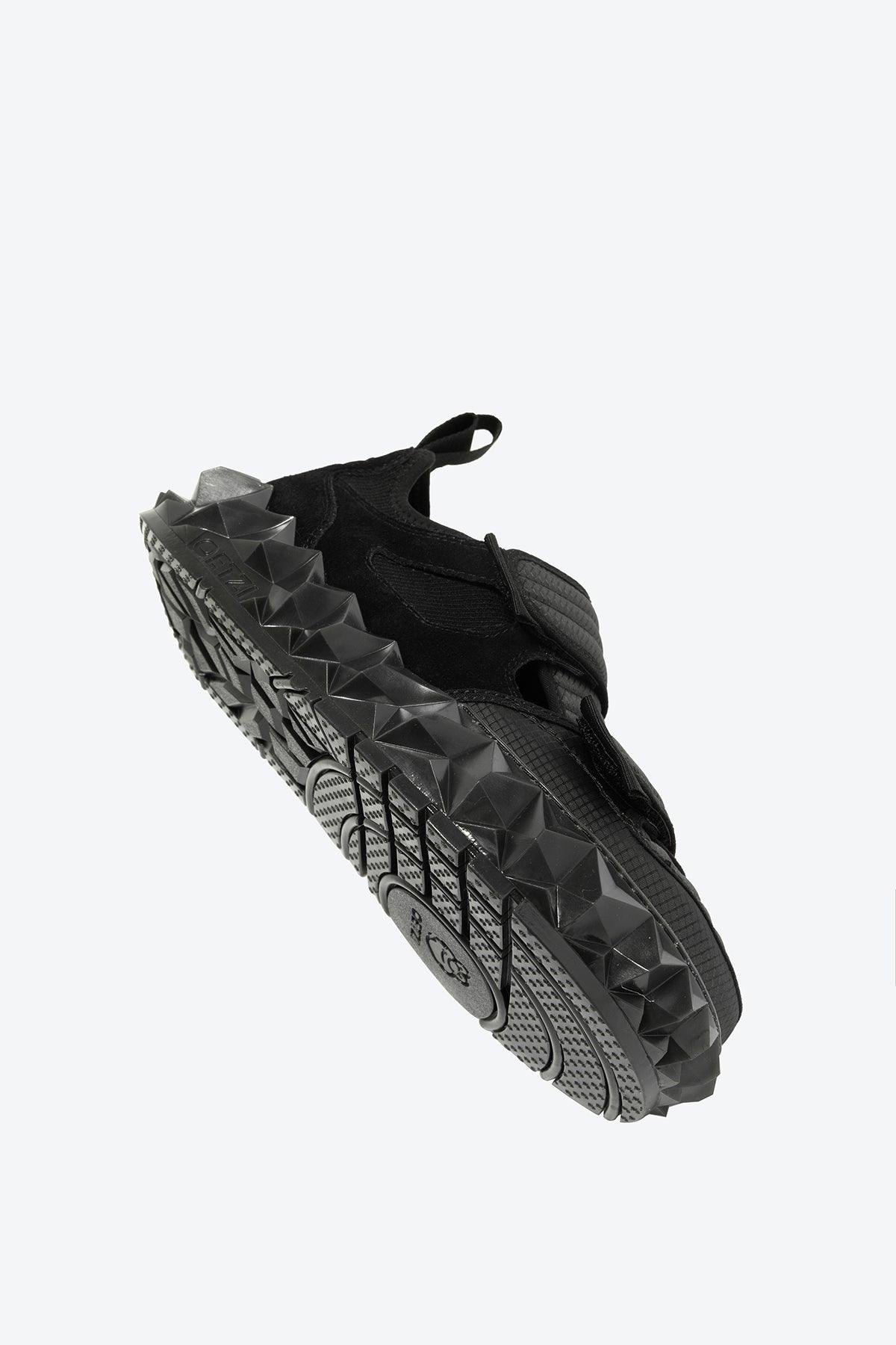 The Suzy B - Oetziceman