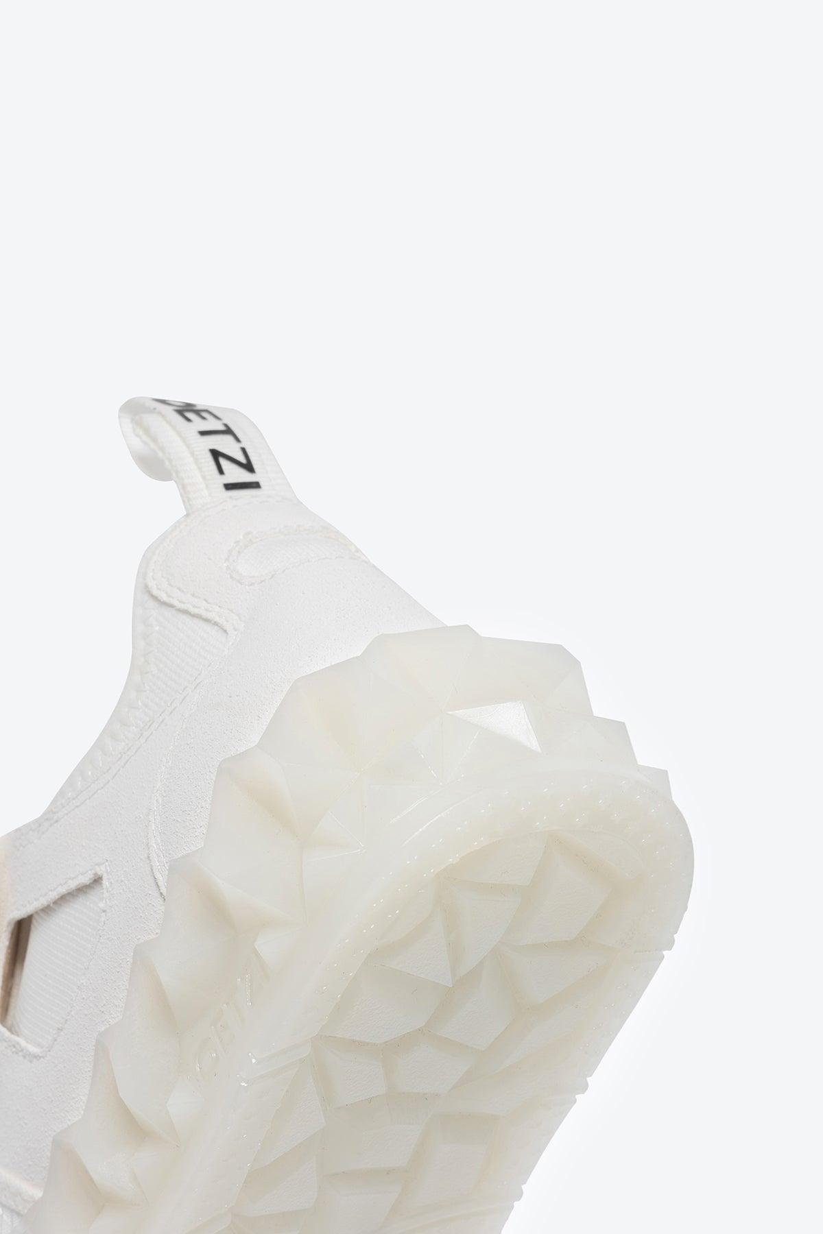 The Suzy B - Oetziceman